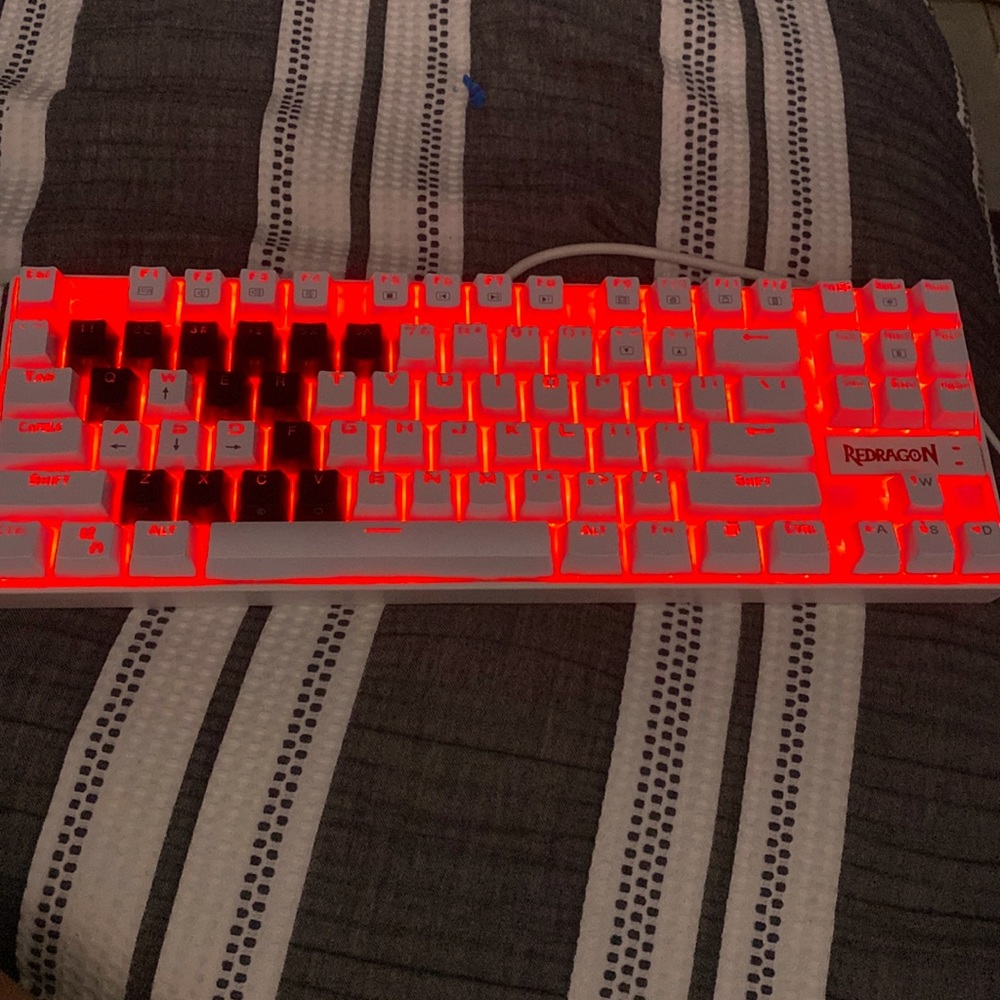 Gaming keyboard
